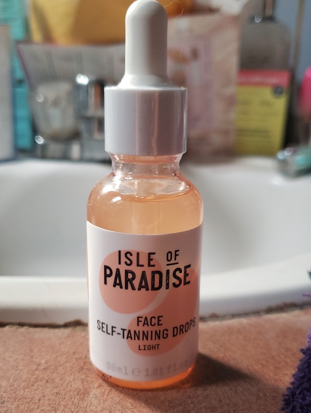 Isle of Paradise Face Self-Tanning Drops - Peach / White